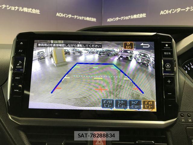 Toyota NOAH 2018-02 7501906-12