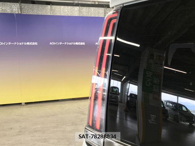 Toyota NOAH 2018-02 7501906-26