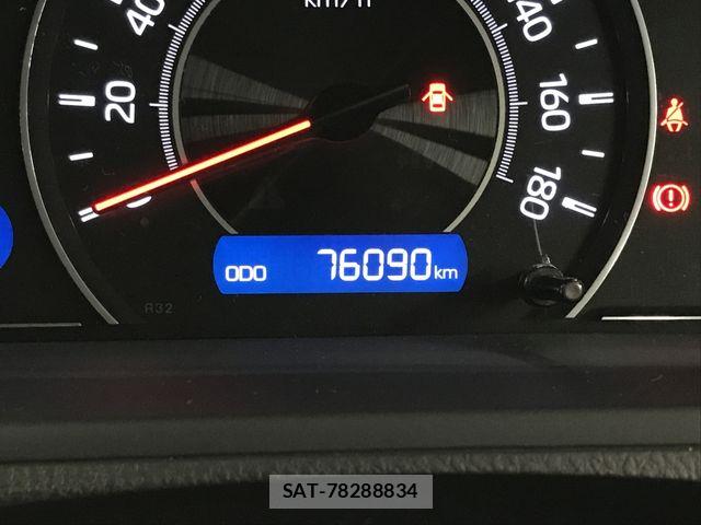 Toyota NOAH 2018-02 7501906-5