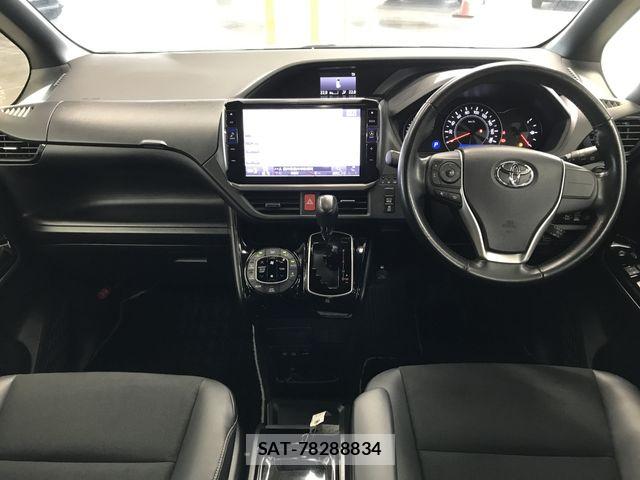 Toyota NOAH 2018-02 7501906-6