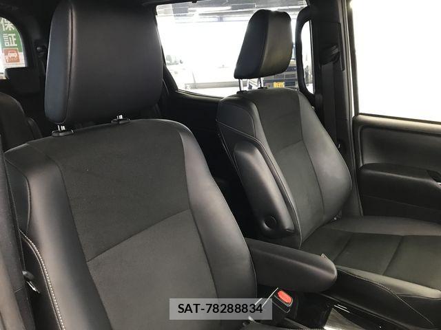 Toyota NOAH 2018-02 7501906-7