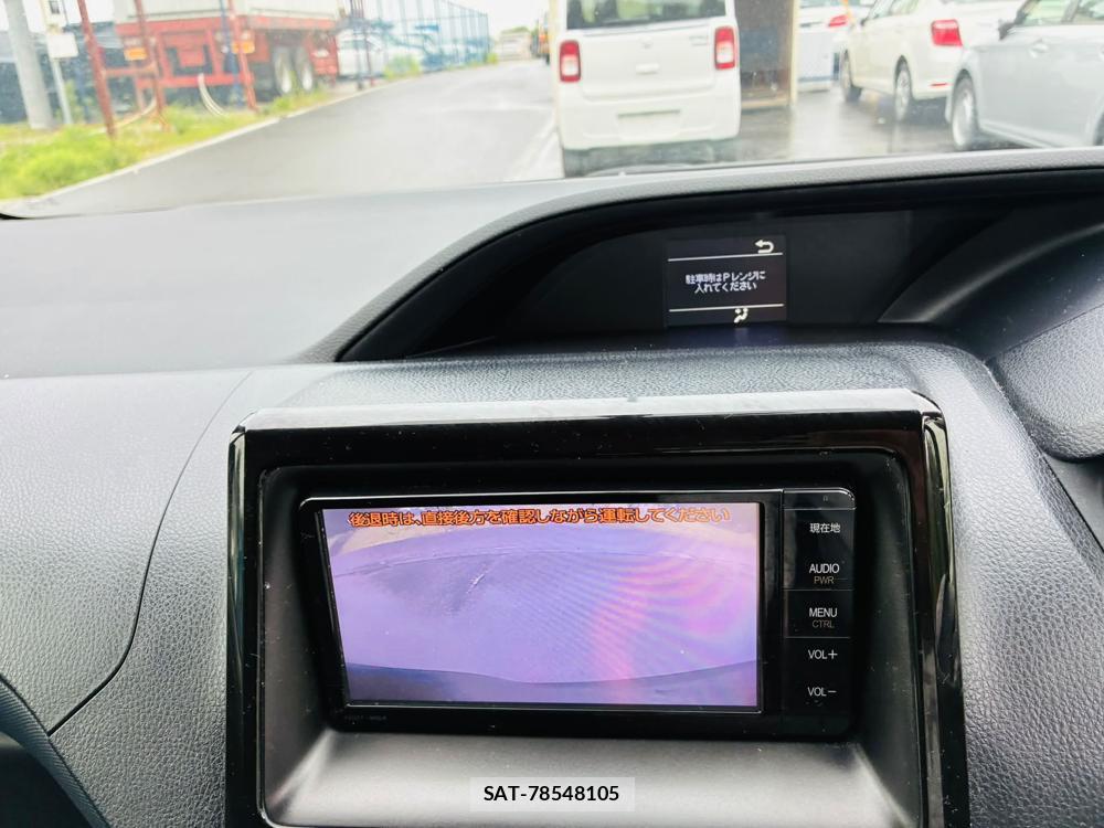 Toyota NOAH 2015 7401009-18