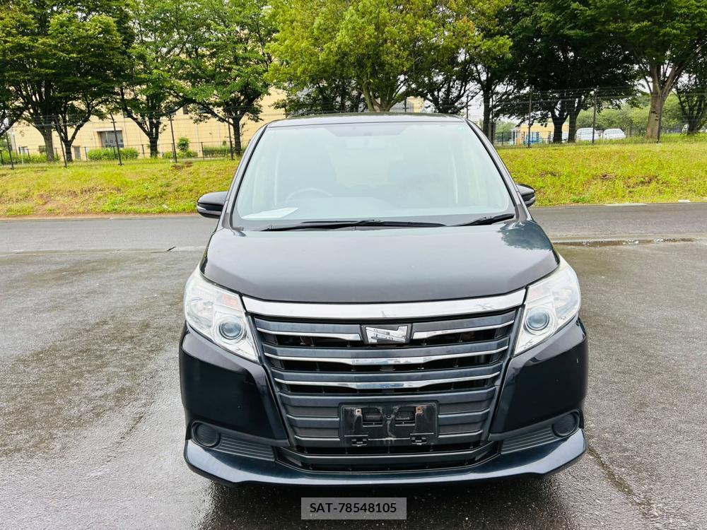 Toyota NOAH 2015 7401009-7