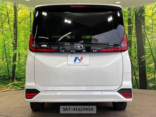 Toyota NOAH 2023-06 7562564-15