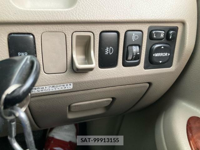 Toyota NOAH 2003-07 7562568-12
