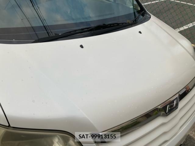 Toyota NOAH 2003-07 7562568-2
