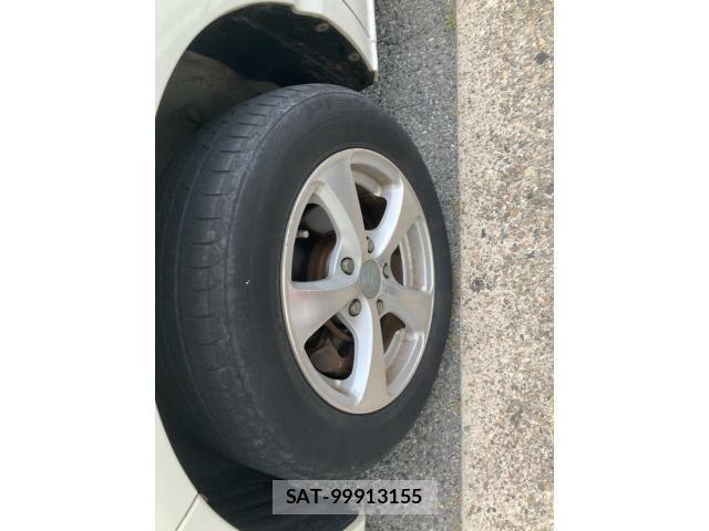 Toyota NOAH 2003-07 7562568-6