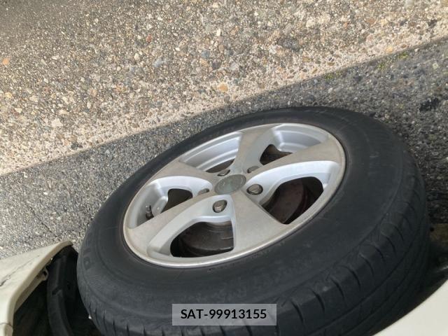 Toyota NOAH 2003-07 7562568-7