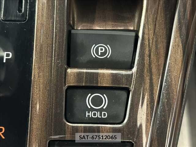 Toyota NOAH 2022-12 7618713-9