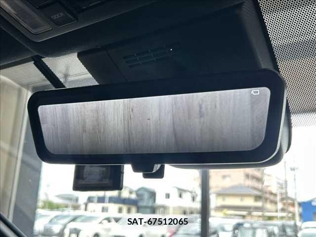 Toyota NOAH 2022-12 7618713-10
