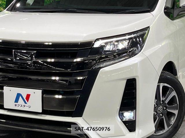 Toyota NOAH 2018-02 7618742-10