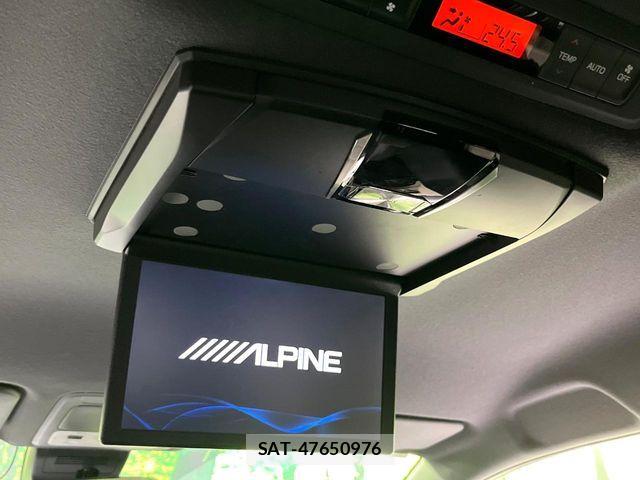 Toyota NOAH 2018-02 7618742-2