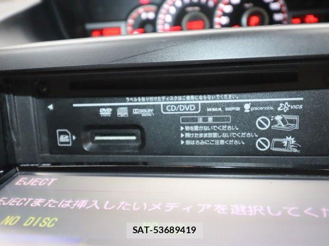 Toyota NOAH 2012-01 7618748-15