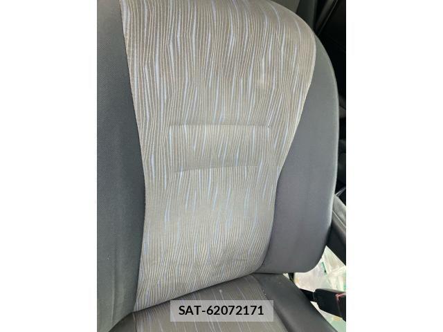 Toyota NOAH 2010-11 7618761-12
