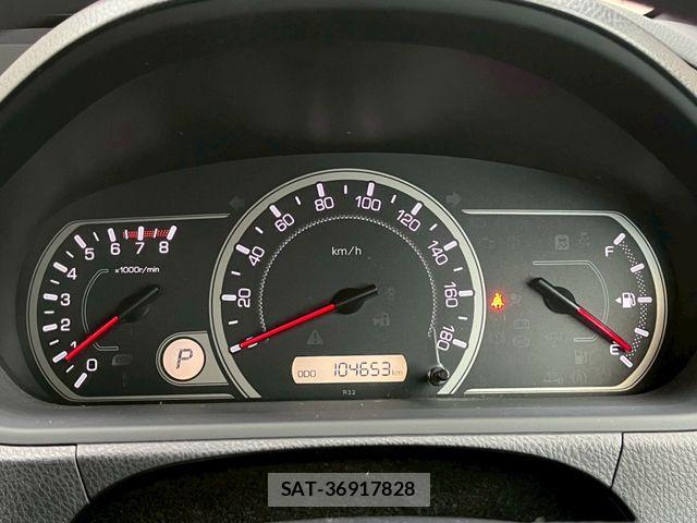 Toyota NOAH 2014-07 7618750-15