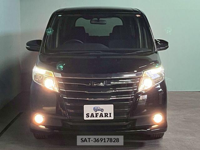 Toyota NOAH 2014-07 7618750-25