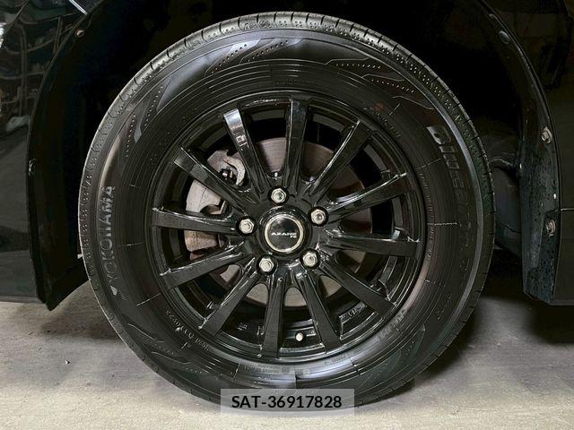 Toyota NOAH 2014-07 7618750-26
