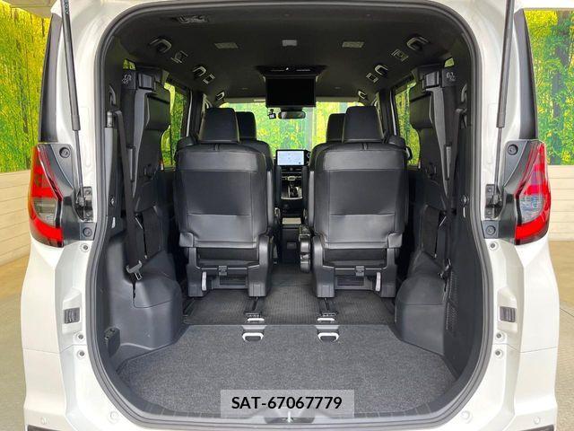 Toyota NOAH 2022-10 7618728-10