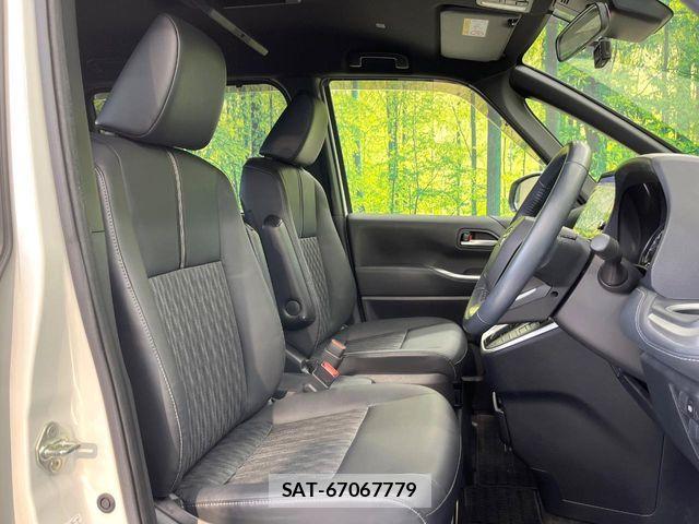 Toyota NOAH 2022-10 7618728-7