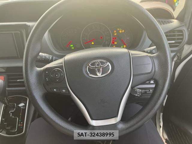 Toyota NOAH 2020-07 7618744-19