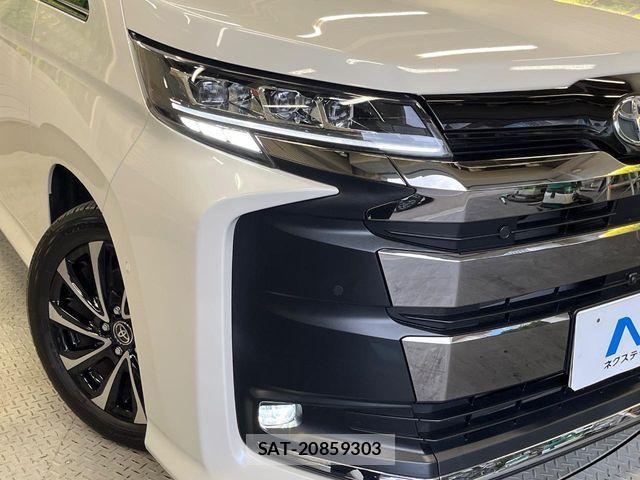 Toyota NOAH 2025-03 7618712-12