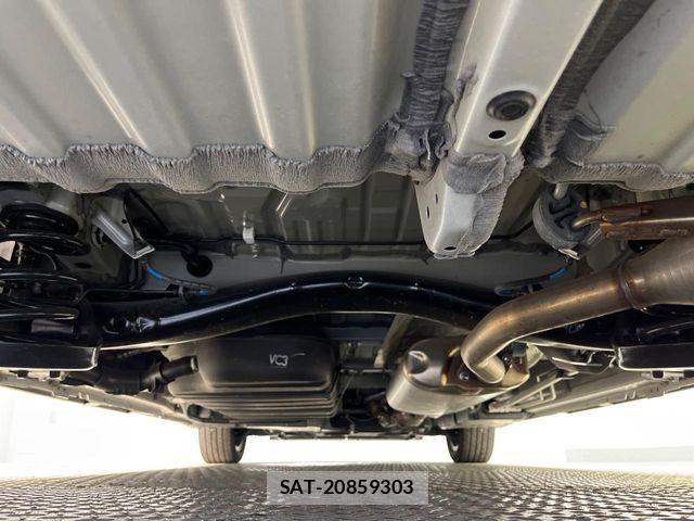 Toyota NOAH 2025-03 7618712-18