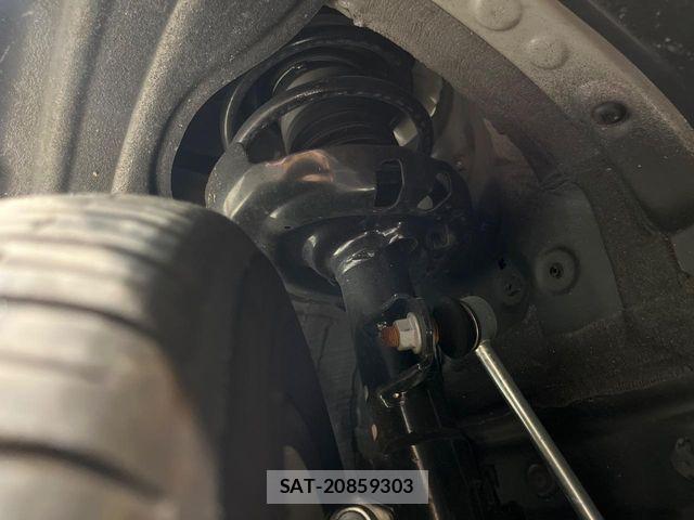 Toyota NOAH 2025-03 7618712-19