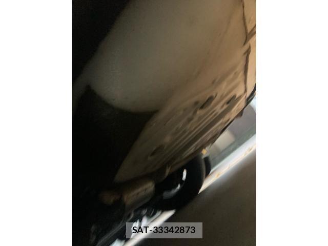 Toyota NOAH 2017-09 7618747-22