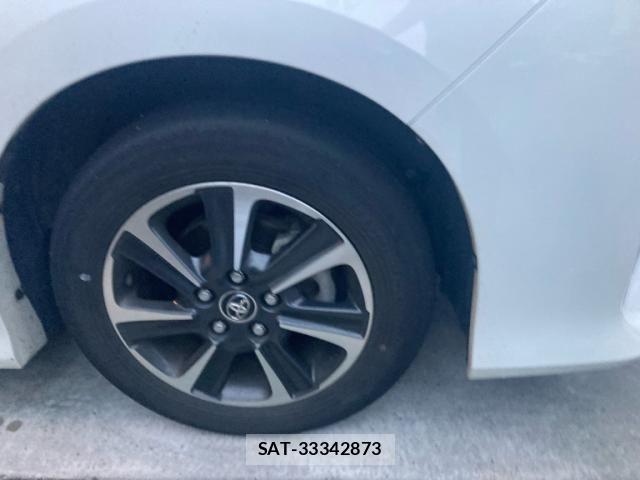Toyota NOAH 2017-09 7618747-5