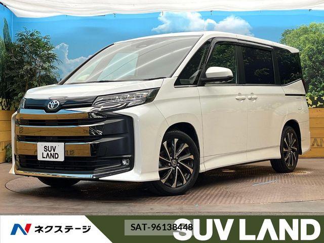 Toyota NOAH 2022-04 7618723-0