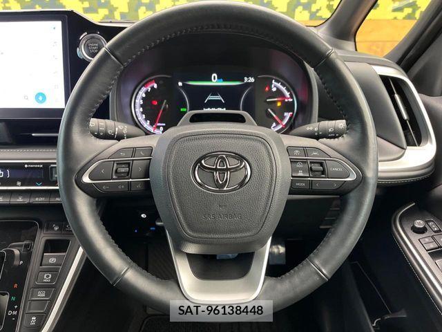 Toyota NOAH 2022-04 7618723-12