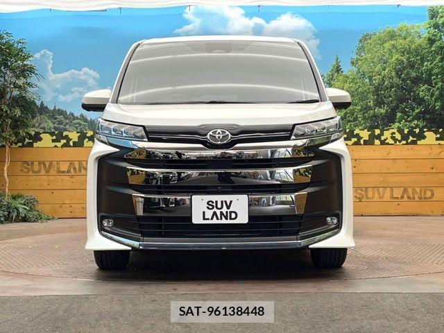 Toyota NOAH 2022-04 7618723-15
