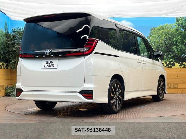 Toyota NOAH 2022-04 7618723-18