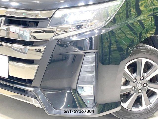 Toyota NOAH 2018-11 7618741-12