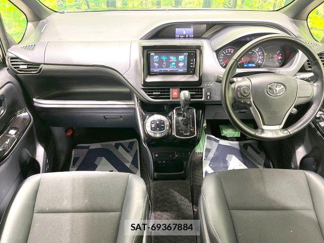 Toyota NOAH 2018-11 7618741-1