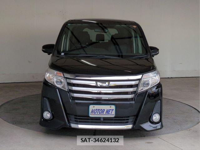 Toyota NOAH 2014-06 7618746-15