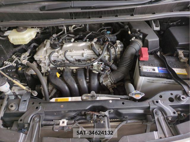 Toyota NOAH 2014-06 7618746-24