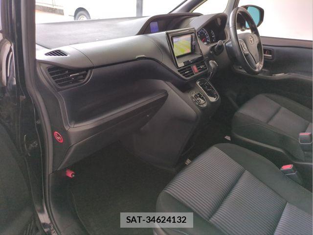 Toyota NOAH 2014-06 7618746-2