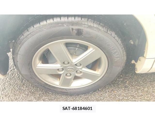 Toyota NOAH 2013-11 7618752-7