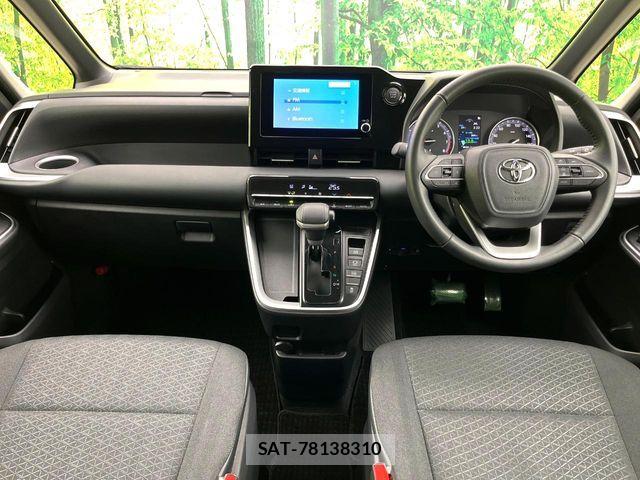 Toyota NOAH 2024-01 7618729-1