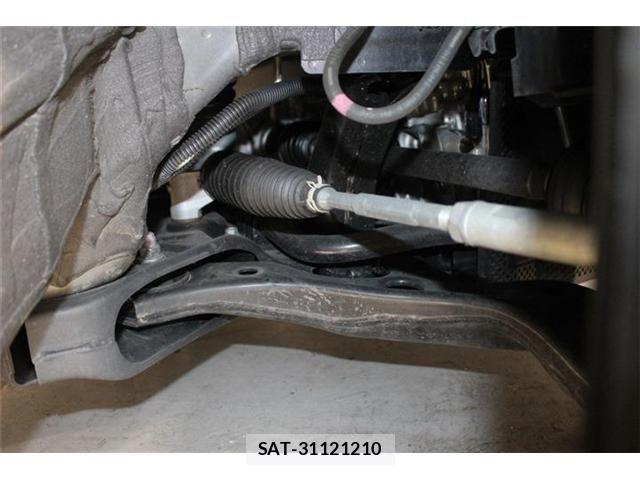 Toyota NOAH 2022-09 7618737-17