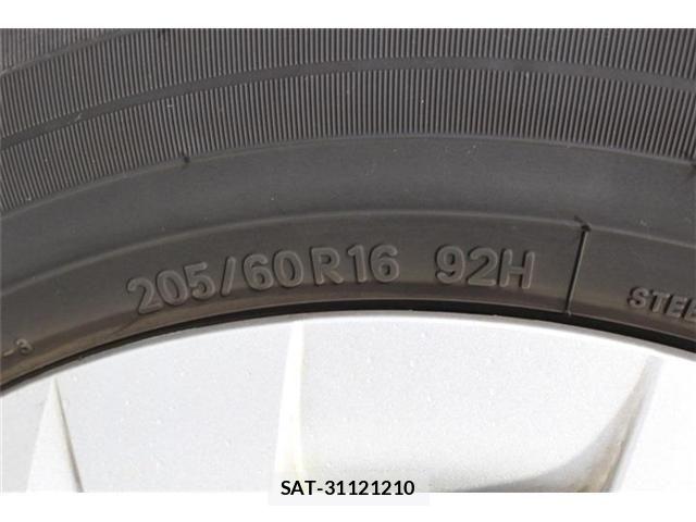 Toyota NOAH 2022-09 7618737-19