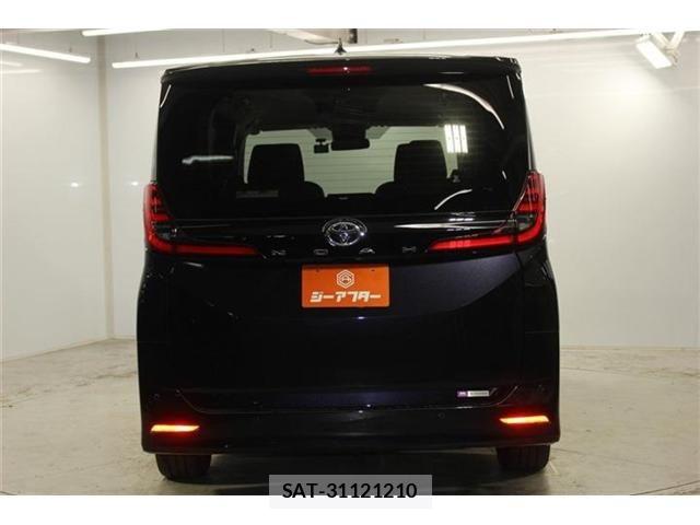 Toyota NOAH 2022-09 7618737-5