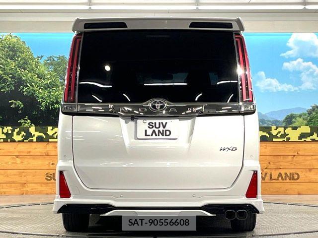 Toyota NOAH 2019-09 7618739-14