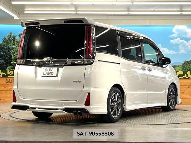 Toyota NOAH 2019-09 7618739-16