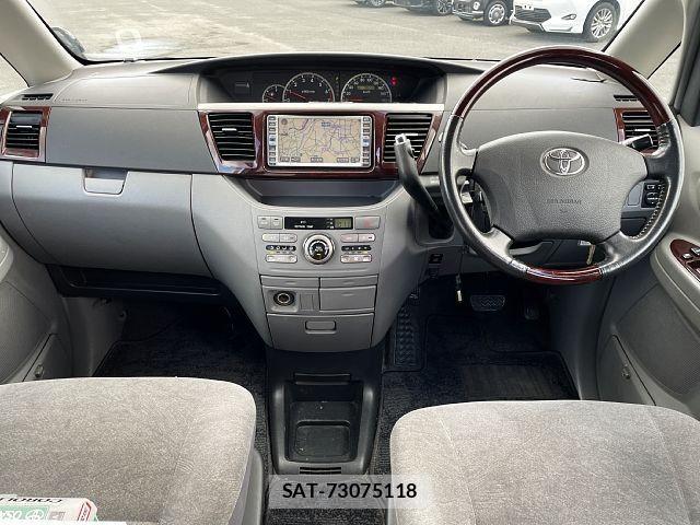 Toyota NOAH 2005-12 7618770-1