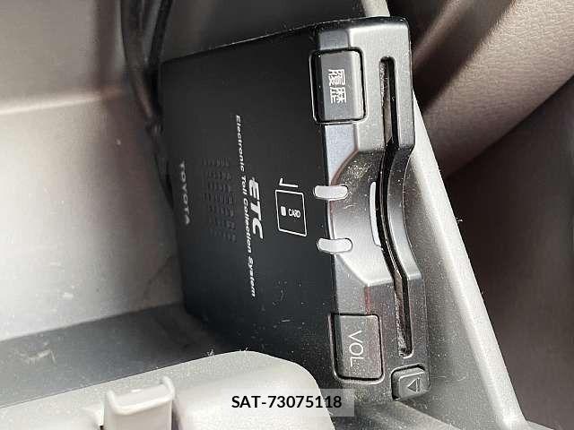 Toyota NOAH 2005-12 7618770-8