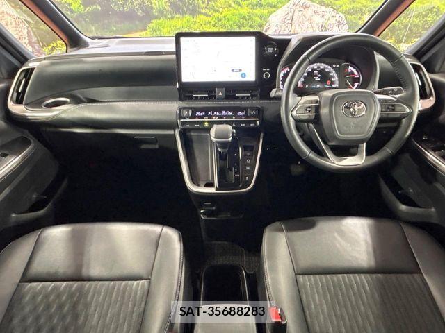 Toyota NOAH 2024-01 7618722-1