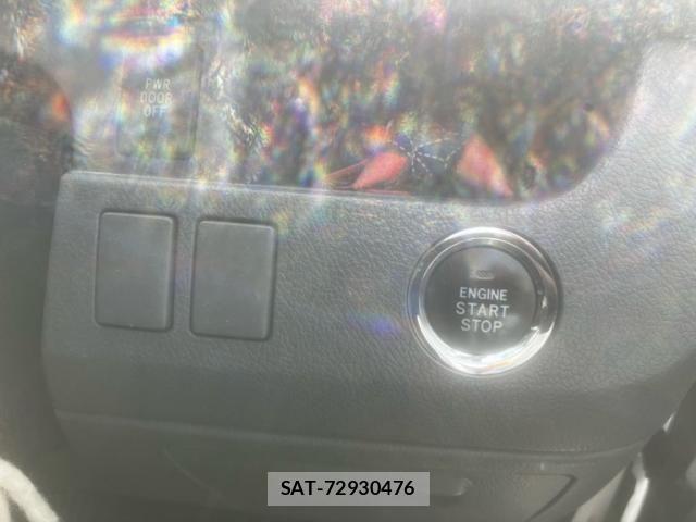 Toyota NOAH 2010-04 7618771-12