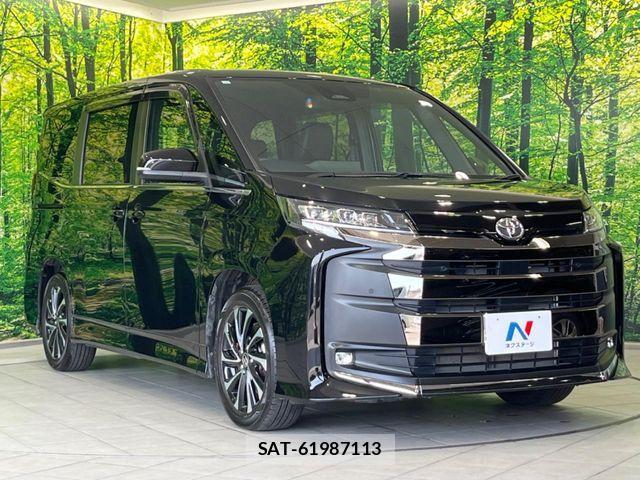 Toyota NOAH 2023-10 7618727-16
